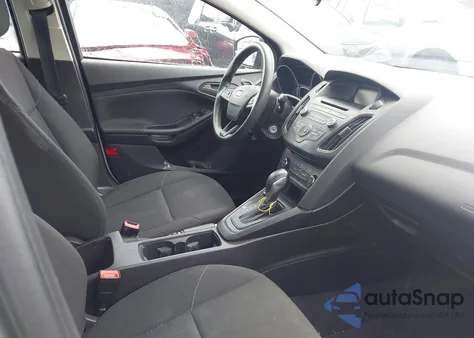 2016 Ford Focus S из США, поврежденный, VIN 1FADP3E23GL322395